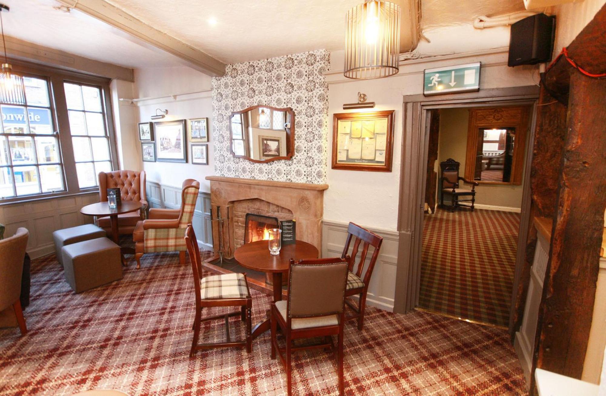 Crown Hotel Nantwich Eksteriør billede