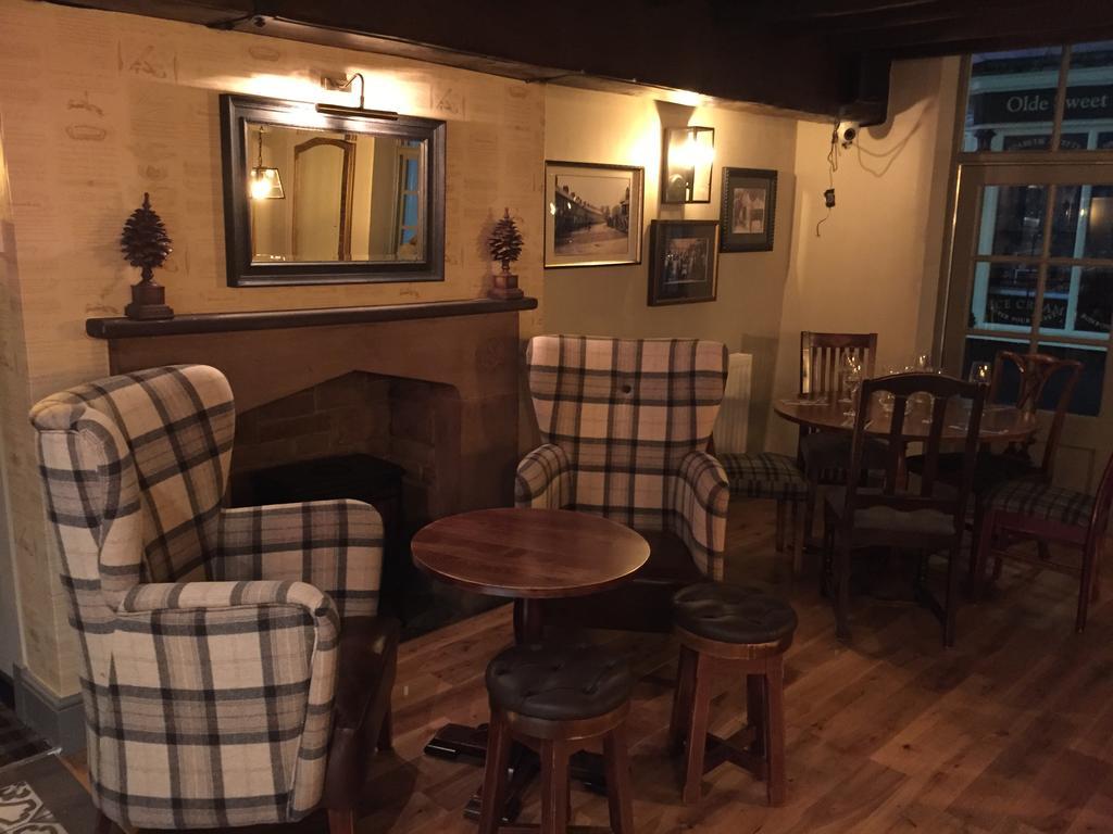Crown Hotel Nantwich Eksteriør billede